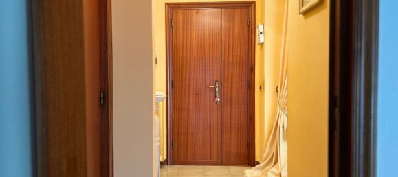 4-salle Appartement à Andria, Italy No. 83663 5