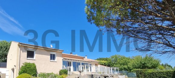 3 bedrooms Villa in Naves, France No. 192563 5
