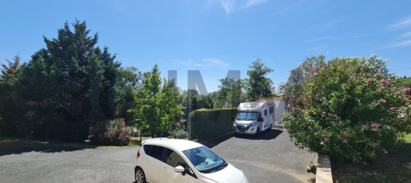 3 bedrooms Villa in Naves, France No. 192563 10