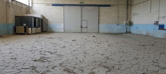 4346m² Warehouse in Piacenza, Italy No. 372499 2