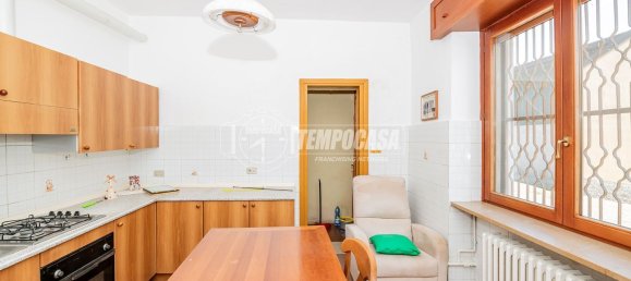 3 Schlafzimmer Doppelhaus in Caselle Lurani, Italy, Nr. 362243 3