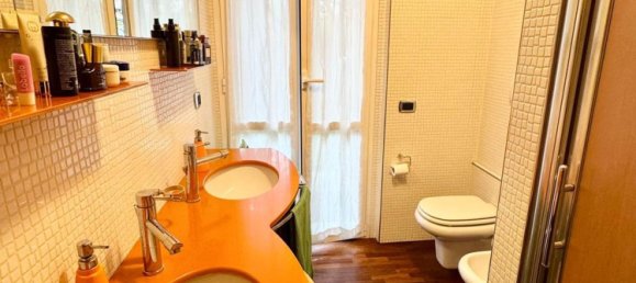 3 غرف نوم شقة في Desio, Italy رقم 364319 8