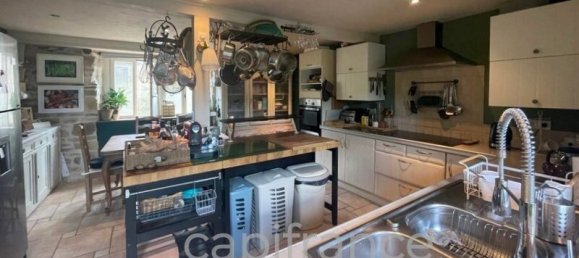 4 bedrooms House in Correze, France No. 355065 12