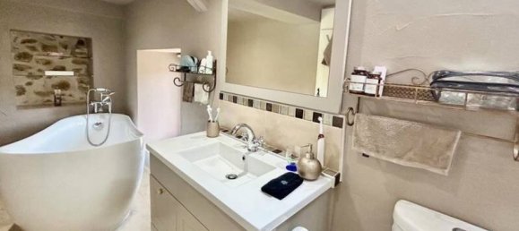 4 bedrooms House in Correze, France No. 355065 22