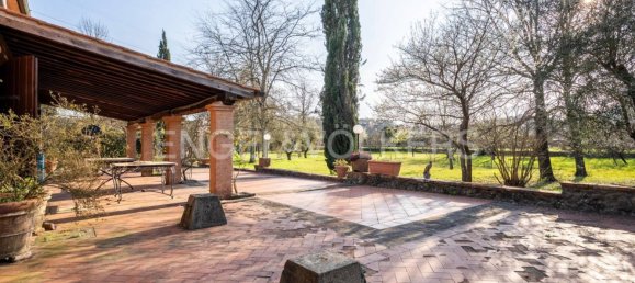 Вилла с 4 спальнями в Пистоя, Италия № 128056 12