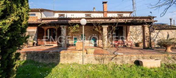 Вилла с 4 спальнями в Пистоя, Италия № 128056 14