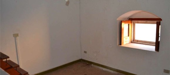 3 rooms Apartment in Palazzolo Acreide, Italy No. 43269 9
