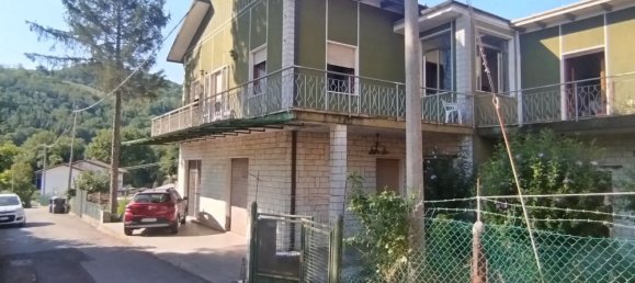 Studio in Montescudo Monte Colombo, Italy No. 204094 10