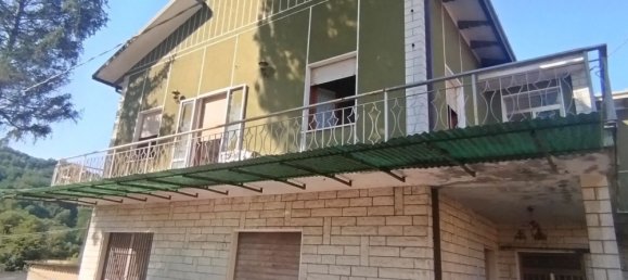 Studio in Montescudo Monte Colombo, Italy No. 204094 18