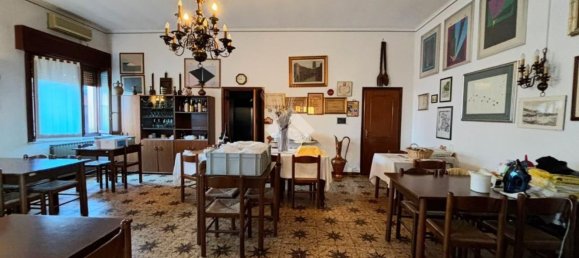 6 غرف نوم منزل في San Benedetto Po, Italy رقم 362228 5