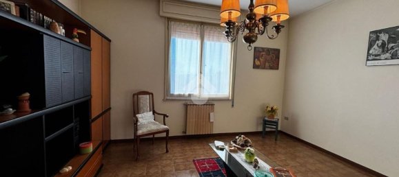 6 غرف نوم منزل في San Benedetto Po, Italy رقم 362228 13