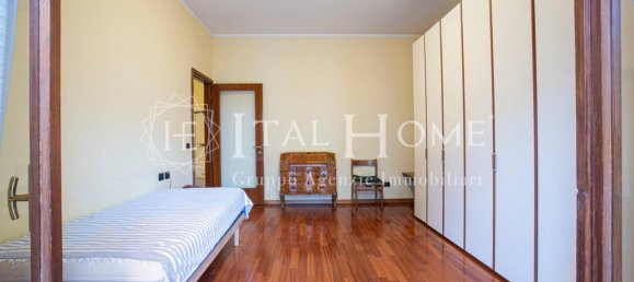 Квартира с 2 комнатами в Бергамо, Италия № 34950 18