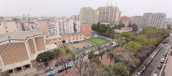 Apartamento de 3 divisões em Taranto, Italy N.º 36800 21