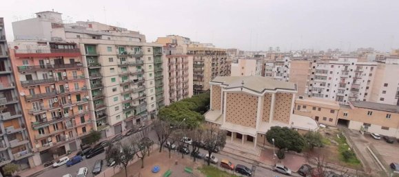 Apartamento de 3 divisões em Taranto, Italy N.º 36800 20