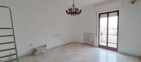 Apartamento de 3 divisões em Taranto, Italy N.º 36800 16