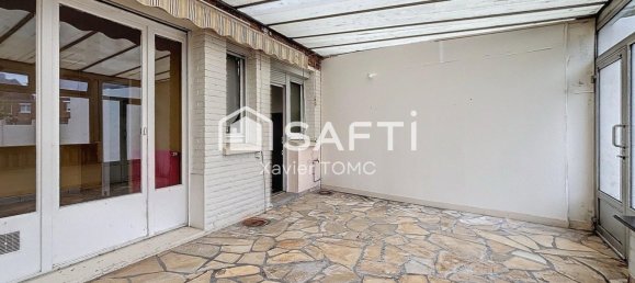 Дом с 3 спальнями в Куррьер, Франция № 155661 3