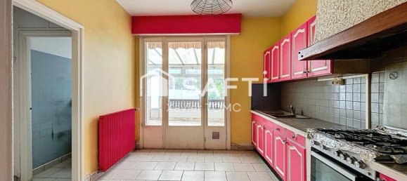 Дом с 3 спальнями в Куррьер, Франция № 155661 4