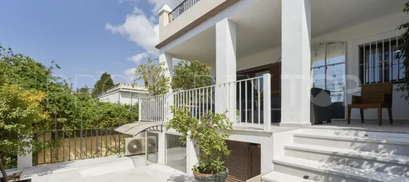 5 bedrooms Villa in Marbella, Spain No. 187707 9