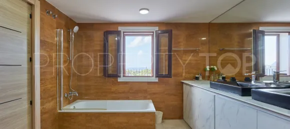 5 bedrooms Villa in Marbella, Spain No. 187707 27