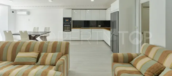 5 bedrooms Villa in Marbella, Spain No. 187707 25