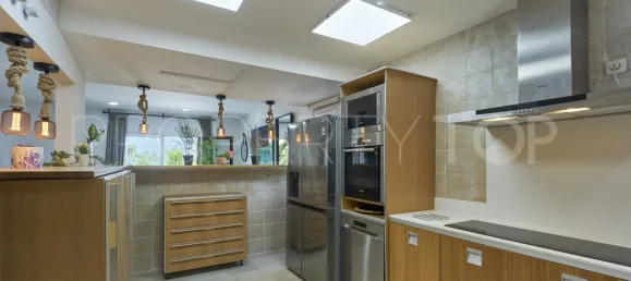 5 bedrooms Villa in Marbella, Spain No. 187707 17