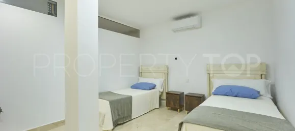 5 bedrooms Villa in Marbella, Spain No. 187707 26