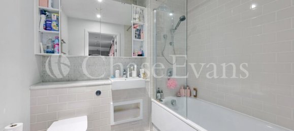 1 bedroom Apartment in London, United Kingdom No. 4429 5