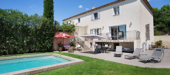 5 chambres Villa à Aix-en-Provence, France No. 201026 3