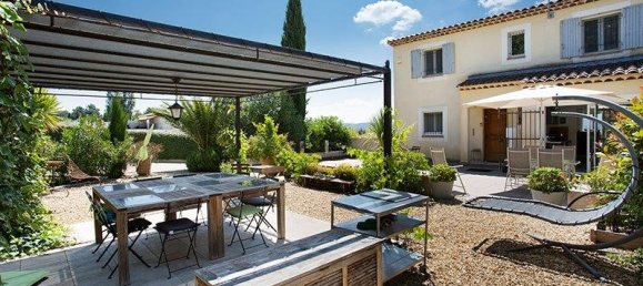 5 chambres Villa à Aix-en-Provence, France No. 201026 4