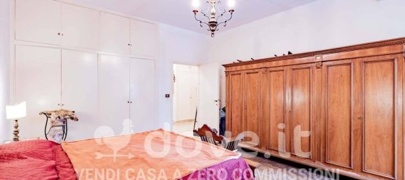 3 rooms Apartment in Florence, Italy No. 36076 37