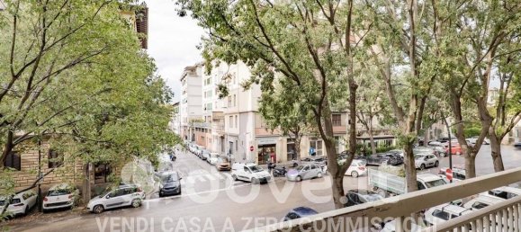 3 rooms Apartment in Florence, Italy No. 36076 38