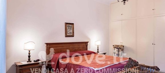 3 rooms Apartment in Florence, Italy No. 36076 5