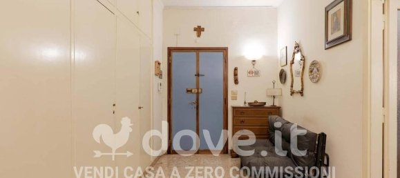 3 rooms Apartment in Florence, Italy No. 36076 75