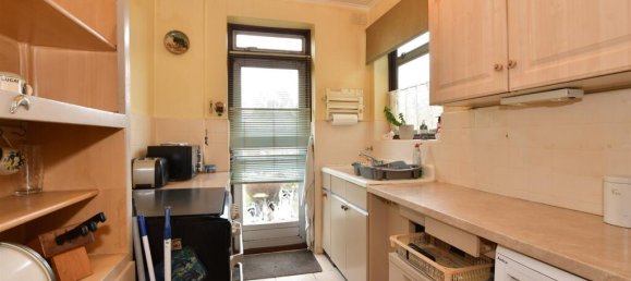 3 bedrooms Commercial property in Chingford, United Kingdom No. 3943 3