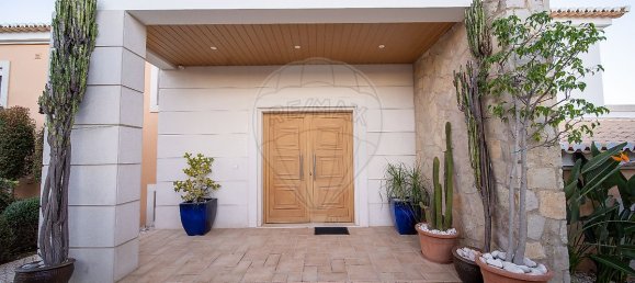 5 bedrooms House in Portimao, Portugal No. 18524 10