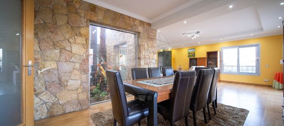 5 bedrooms House in Portimao, Portugal No. 18524 15