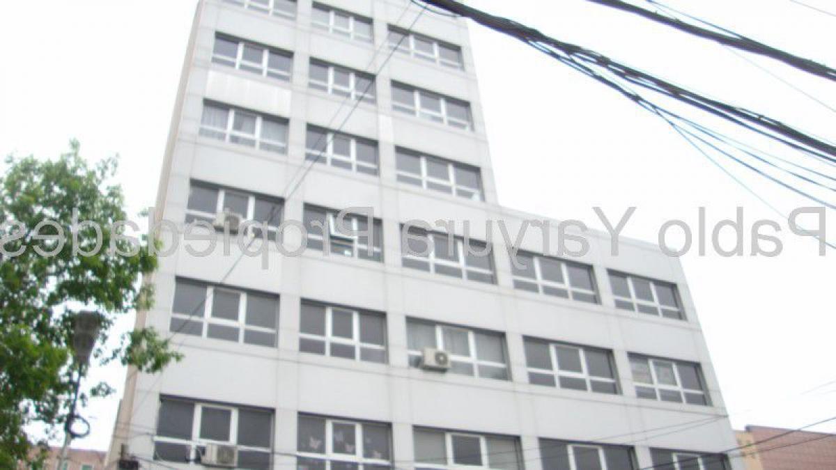 Oficina en Tres de Febrero, Argentina 76 m² No. 30315