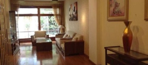 3 bedrooms House in Hoan Kiem, Vietnam No. 6405 14