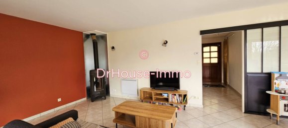 3 bedrooms House in Bruille-Saint-Amand, France No. 50887 5