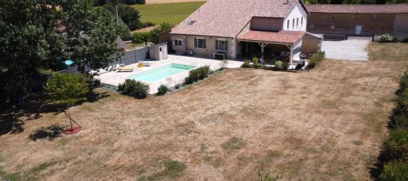 6 bedrooms House in Charente, France No. 335914 17