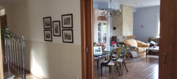 5 bedrooms House in Yecla, Spain No. 166079 16