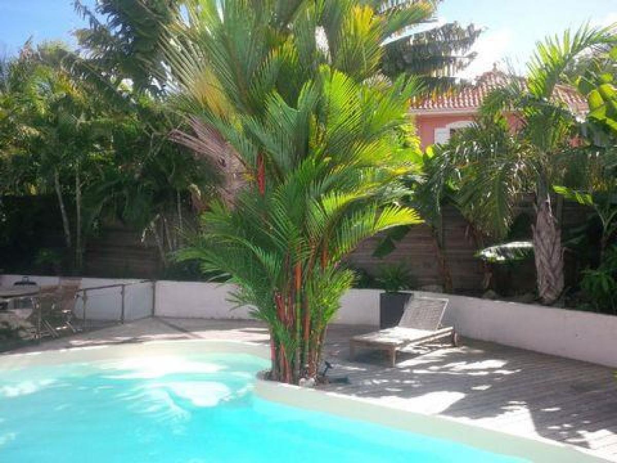 5 bedrooms House in Le Francois, France No. 24140