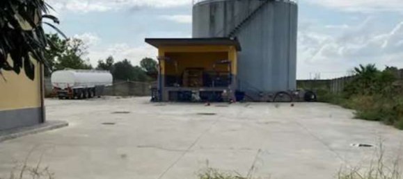 4 rooms Apartment in Opera, Italy No. 336941 2