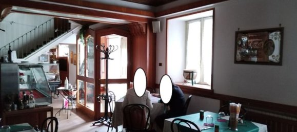 Propriété commerciale à Biella, Italy 438m² No. 379849 5