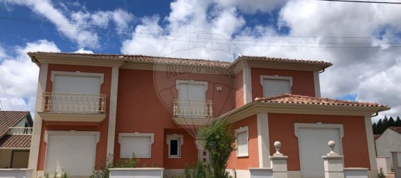 Casa de 7 dormitorios en Leiria, Portugal No. 156493 7