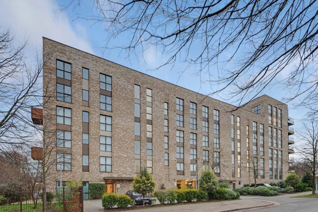 2 bedrooms Maisonette in Acton, United Kingdom No. 10019