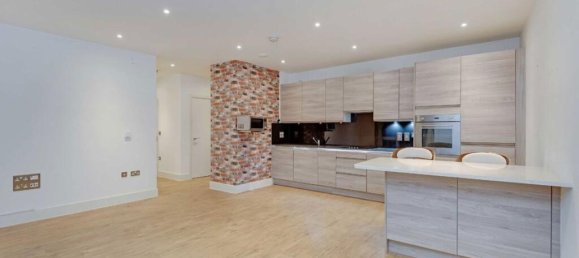 2 bedrooms Maisonette in Acton, United Kingdom No. 10019 2