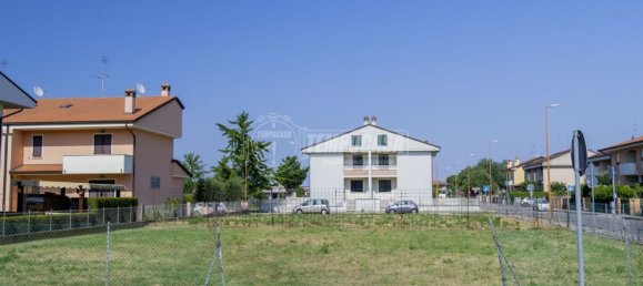 Земельный участок 568м² в Чезена, Италия № 263437 17