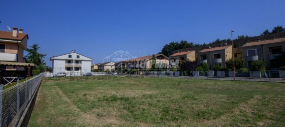 Земельный участок 568м² в Чезена, Италия № 263437 6