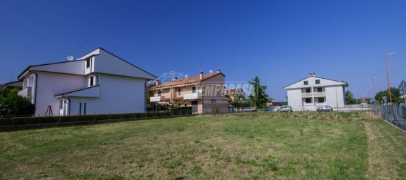 Земельный участок 568м² в Чезена, Италия № 263437 14